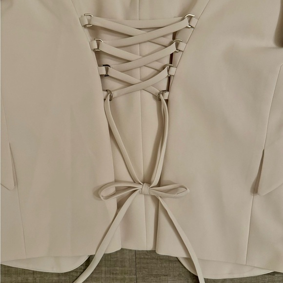 WHBM Office Siren Cream Blazer Suit Jacket NWT - Picture 8 of 9